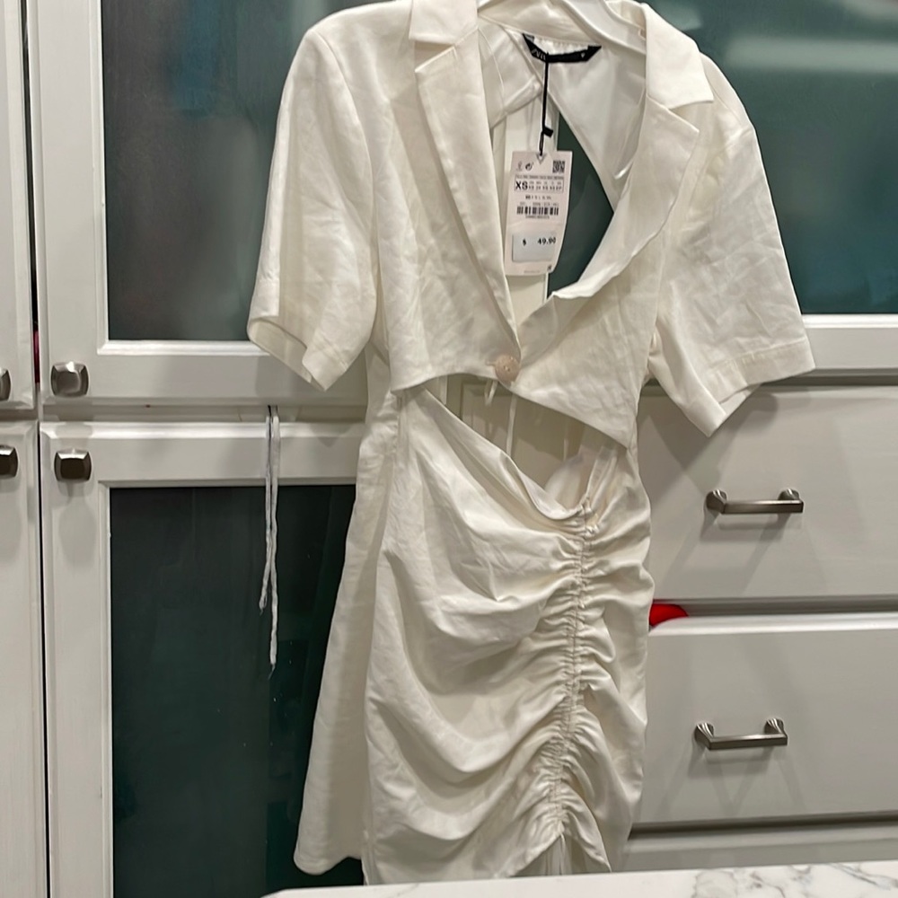 New Zara cut out mini dress in white, never used